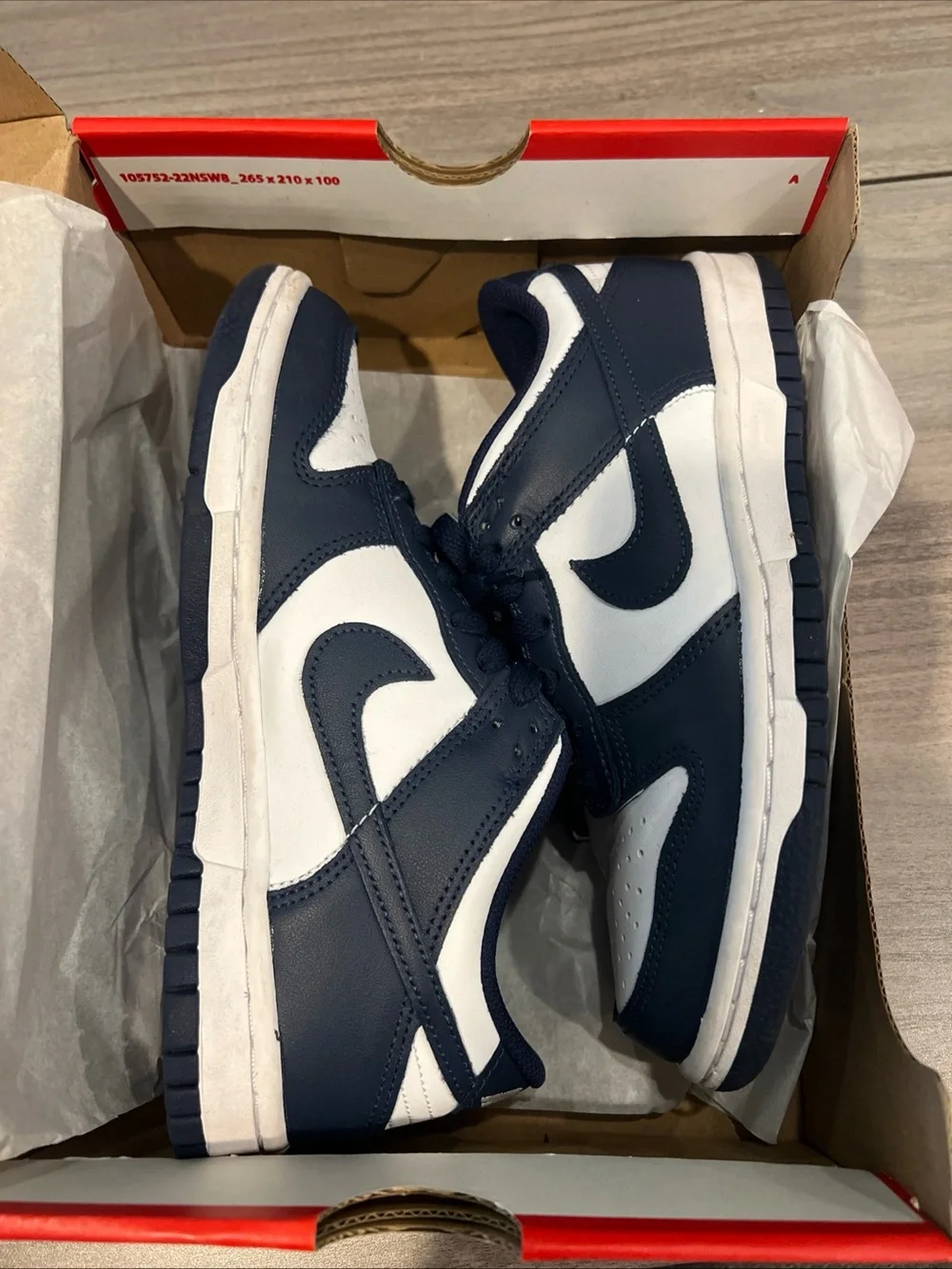 Nike classic low